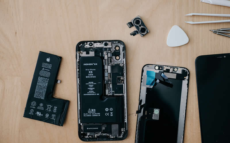 Dezoito Smart - Conserto de Celulares e Smartphones em Pirapozinho/SP